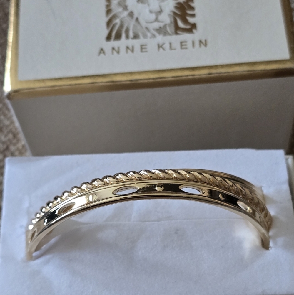 Anne Klein Gold-Tone Textured Bracelet Set 2tone New 3pieces - Picture 8 of 8